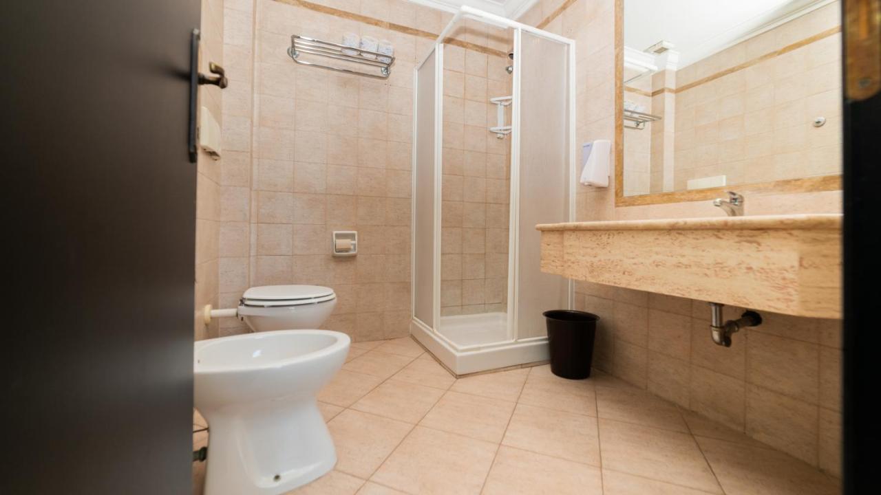 Hotel Center 3 Rome Extérieur photo