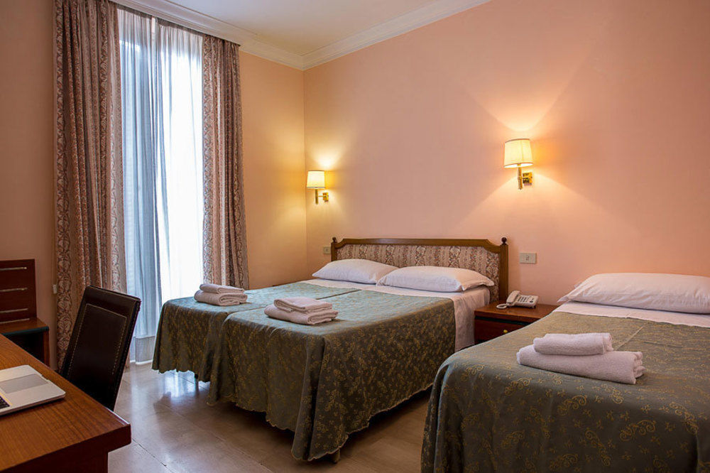 Hotel Center 3 Rome Extérieur photo